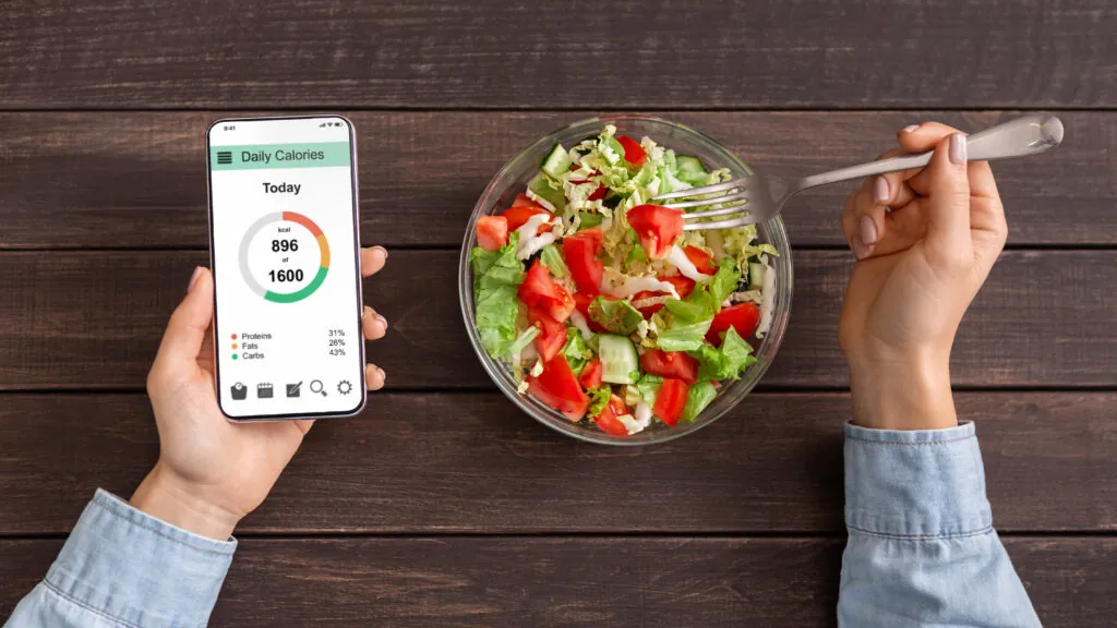 Control del metabolismo con dieta equilibrada y recuento de calorías